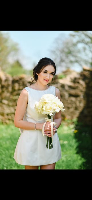 Vand rochie eleganta/cununie