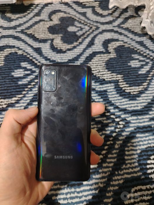 Samsung a41 sotiladi xolati yaxshi