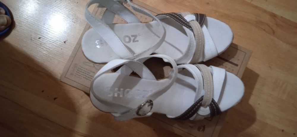 Качествени сандали 39 намер