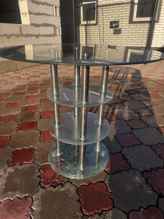 Продам журнальный стол