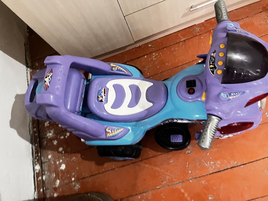 Детские игрушки телевизор