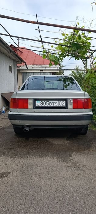 Продам ауди 100 С4, 1991 года