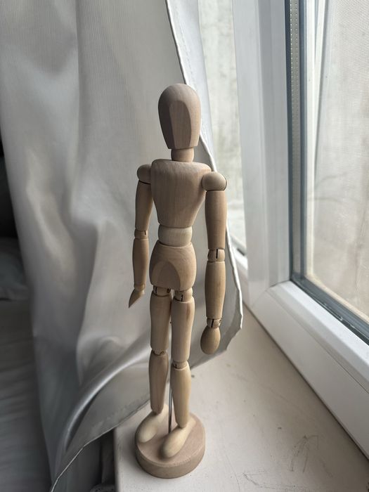 Деревянный человечек -кукла