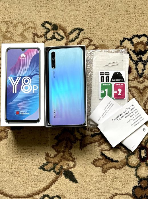 HUAWEI Y8p 2020г.