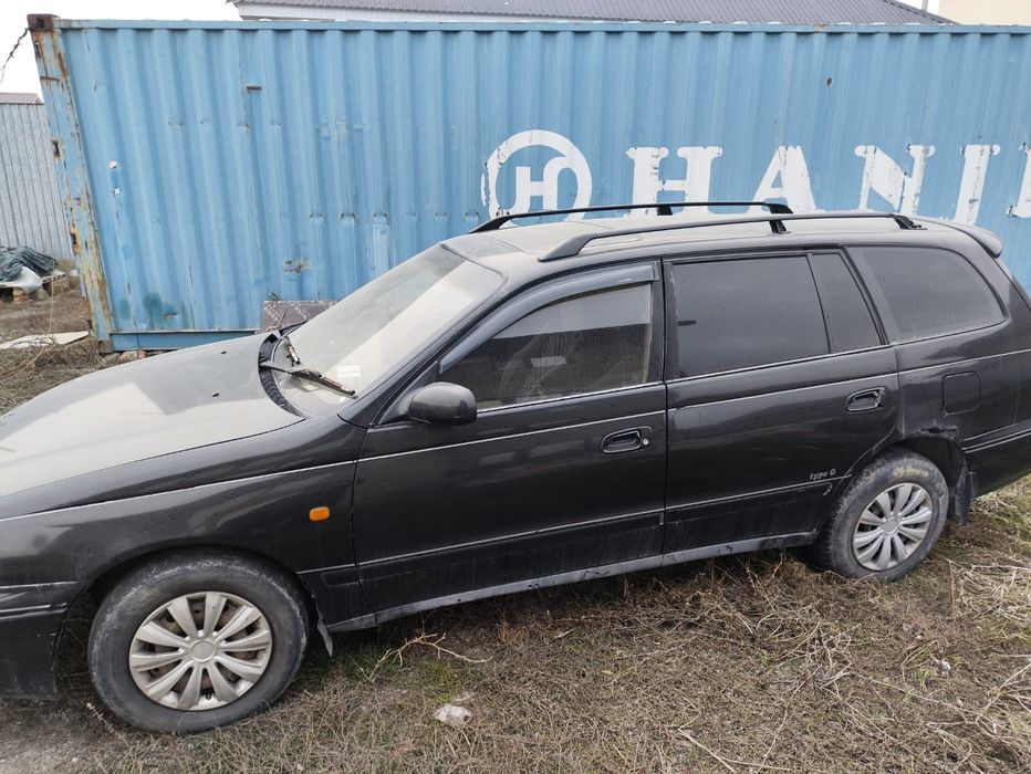 Продам Тойота Калдина, Toyota Caldina . Состояние среднее, срочно