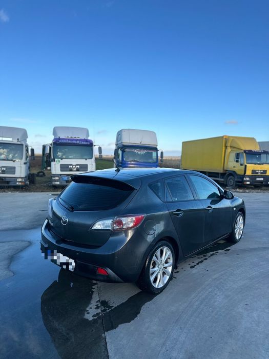 Vând mazda 3BL 2010 2.2d
