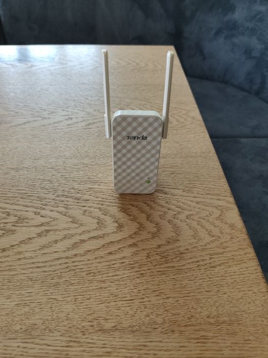 Range extender/ repeater