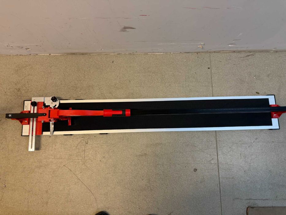 321523	Машина за плочки 130cm RDP-TC32