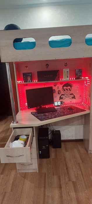 Продается детская кровать 3 в 1