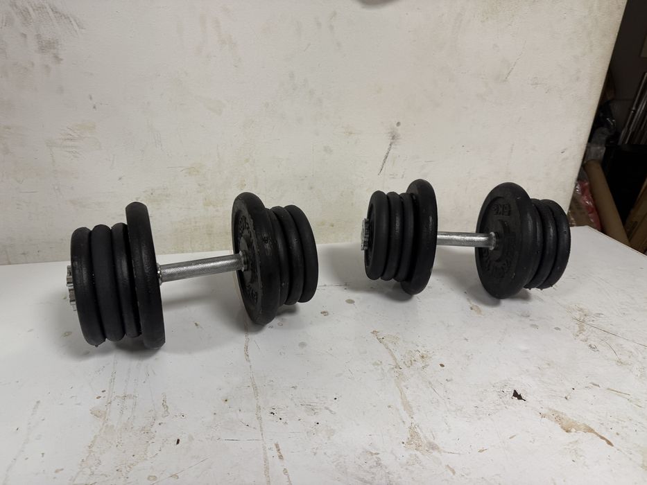 Gantere reglabile fier noi, set 27 kg+27 kg=54 kg, pret 700 lei