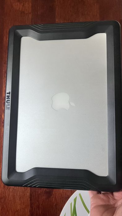 MасBook air 13 model 1466, продам