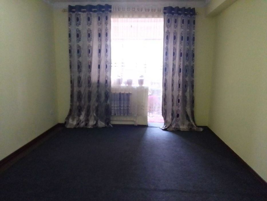 Зангиота туман сортепа мфй амир темур кочаси 4 етажли дом 2-хона