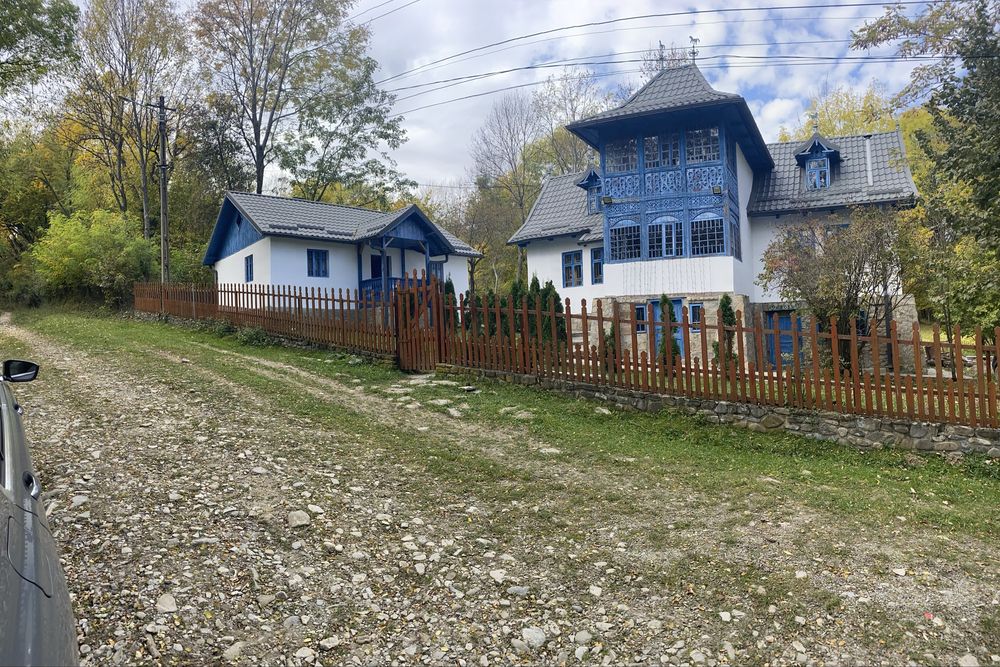 Casa, Vila, Conac Provita de Sus