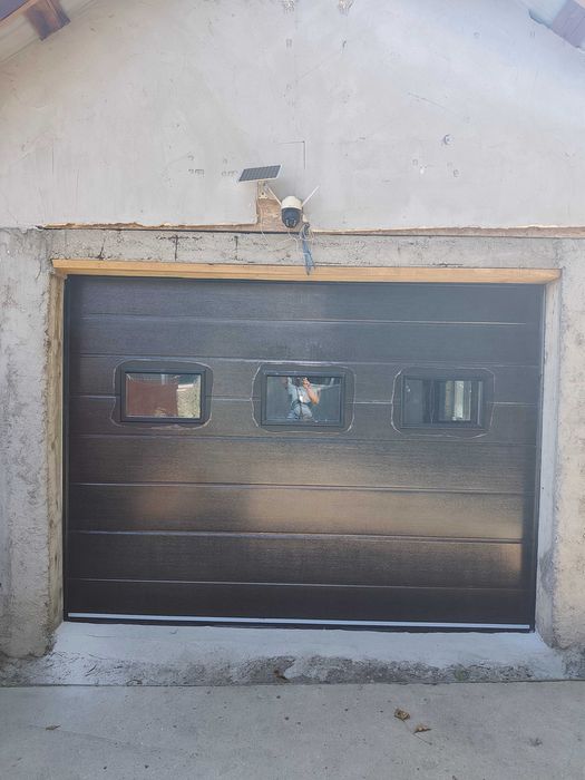 usi garaj cu telecomanda stefanesti arges