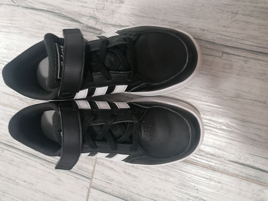 Адидас кецки за момченце