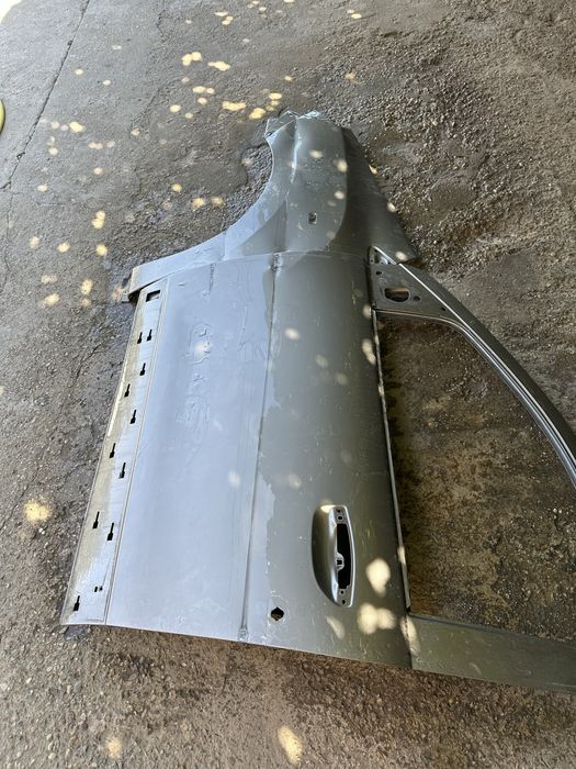 Ușă stânga față.aripă stg față.dacia lodgy.dacia docker.