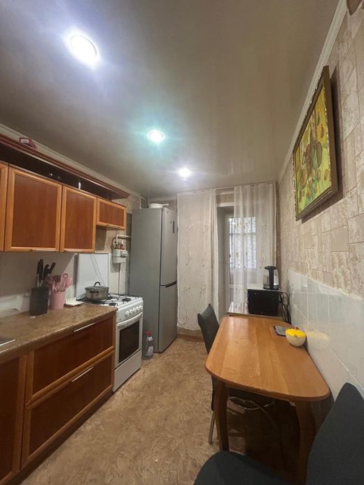 Продам 3 комн.новой план.Р-н 8 школы