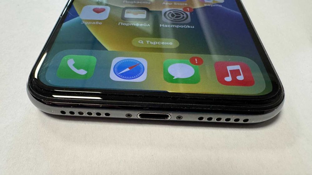 Iphone X 256GB battery health 100%