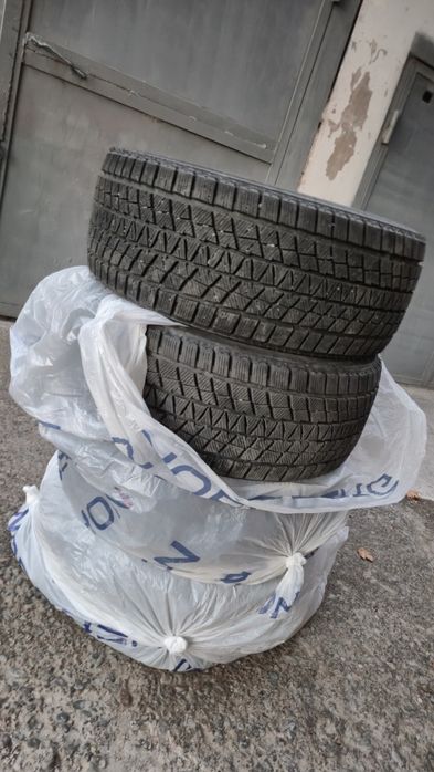 Зимние шины KAPSEN 245/40 R19