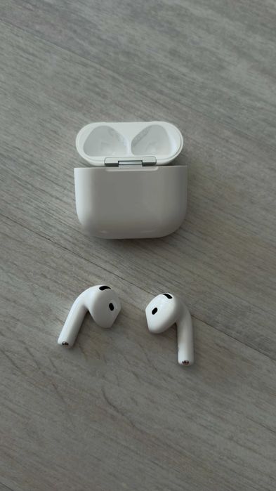 Casti Apple AirPods 4, Active Noise Cancellation