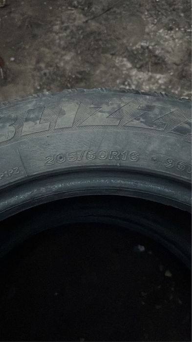 Продам шины бриджстоун