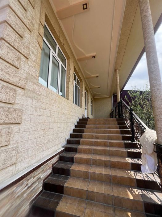 Yer narxida 3 oial sigadiga uy