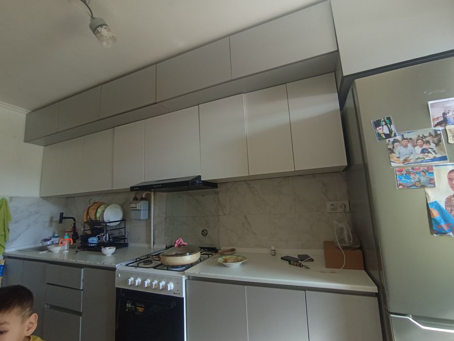 Кухня гарнитур на