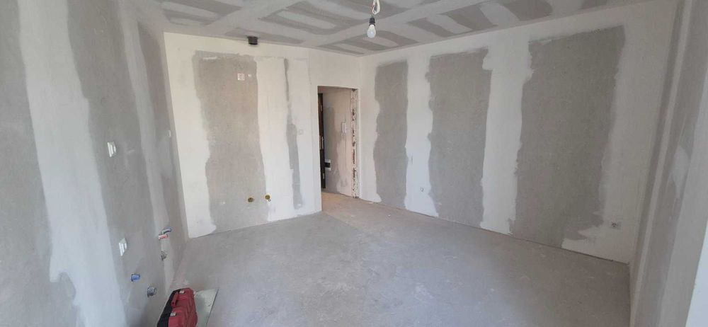 Двустаен апартамент с 1 спалня