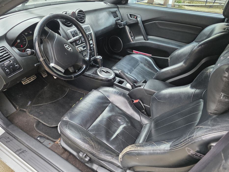 Hyubdai Coupe 2.7 V6 Automatic ГАЗ 2х Джанти с гуми