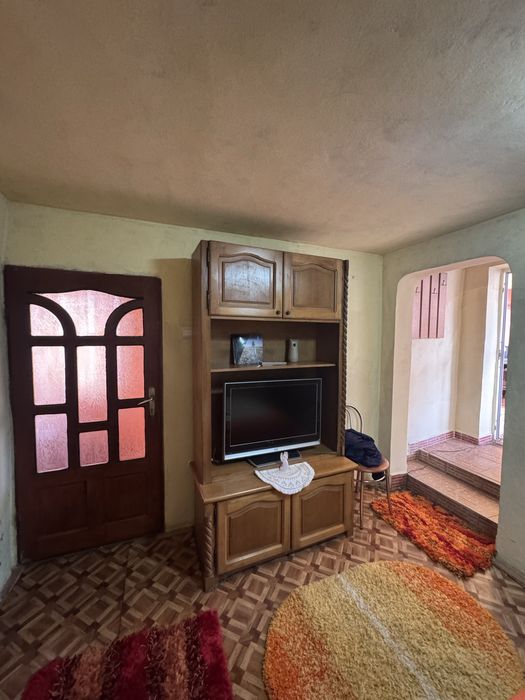 Inchiriez locuinta - Schela Cladovei