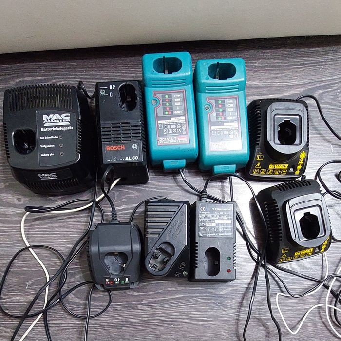 Incarcator masină de gaurit