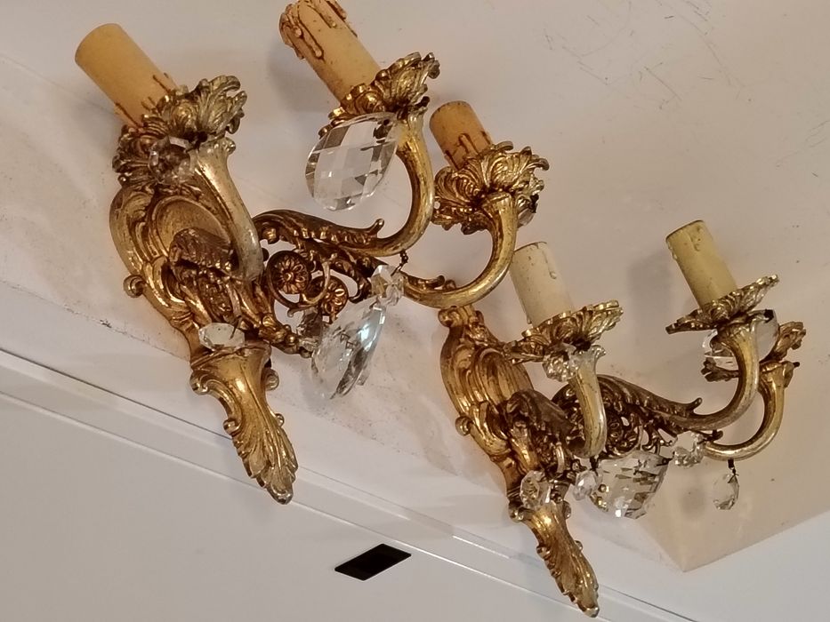 Superb set de aplice din bronz masiv și elemente din cristal în stilul