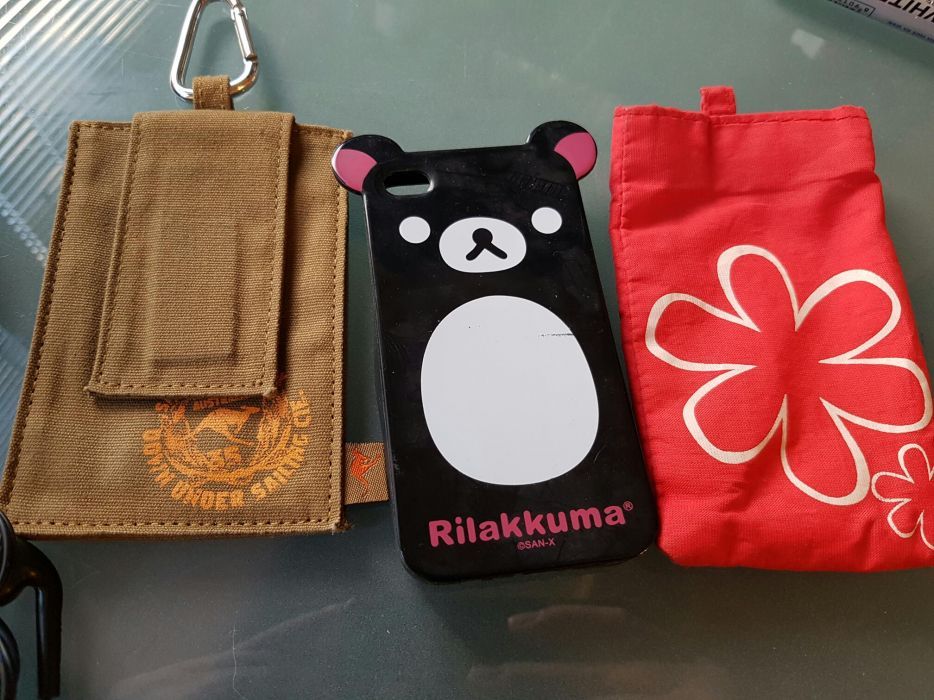 Лот Аксесоари за GSM  за 5 лв.