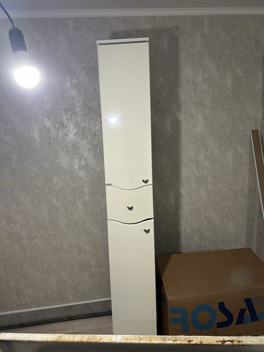 Шкаф в ванную комнату