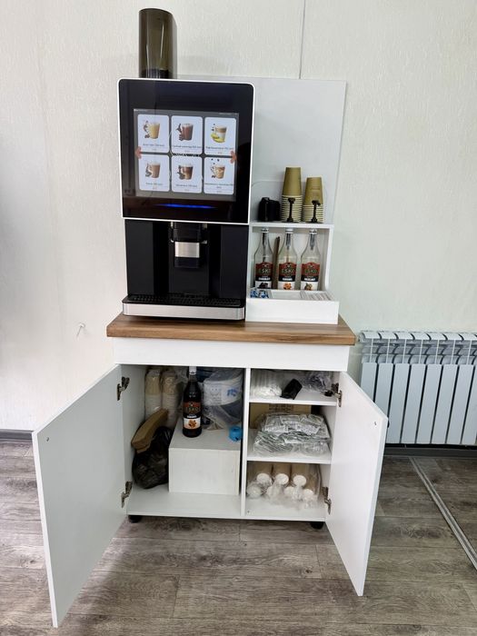 Продам кофеаппарат Vending Machine LE307A