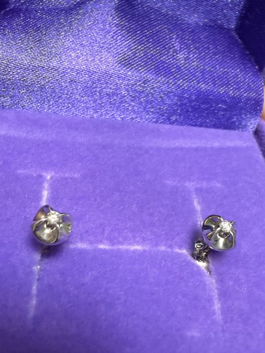 Бриллиантовое пусеты