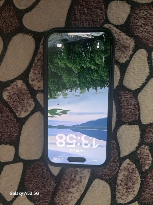Продам айфон 15