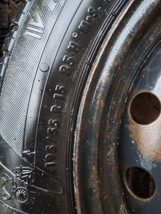 Гуми с джанти , 15ки.