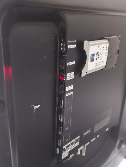 Большой телевизор Самсунг