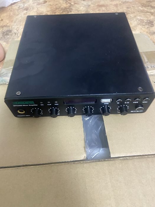 Продам микширующий усилитель