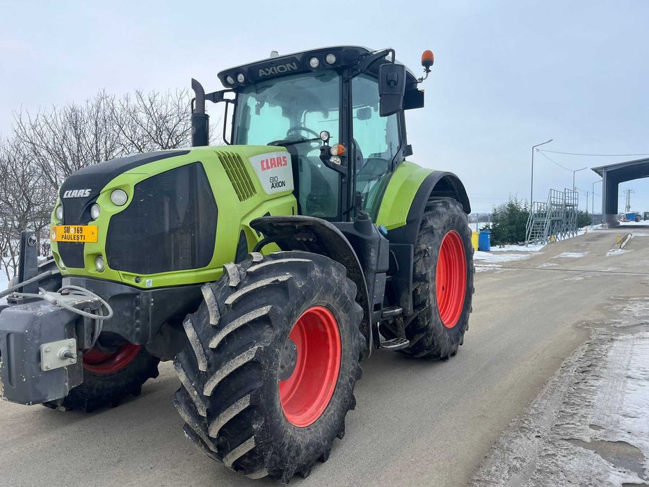 Tractor CLAAS Axion 810 CIS