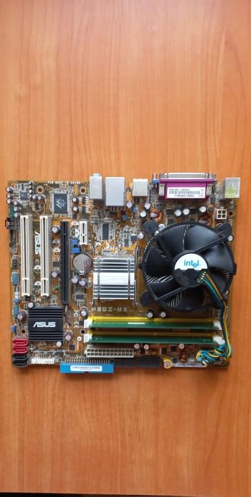 Продам материнскую плату ASUS