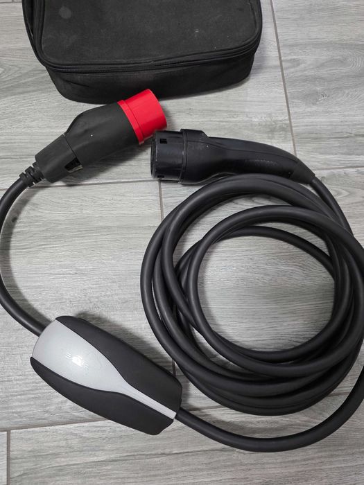 Cablu de incarcare Tesla
