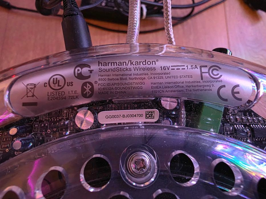 Vand Boxe Amplificate Harman/Kardon Soundsticks Wireless (bluetooth)