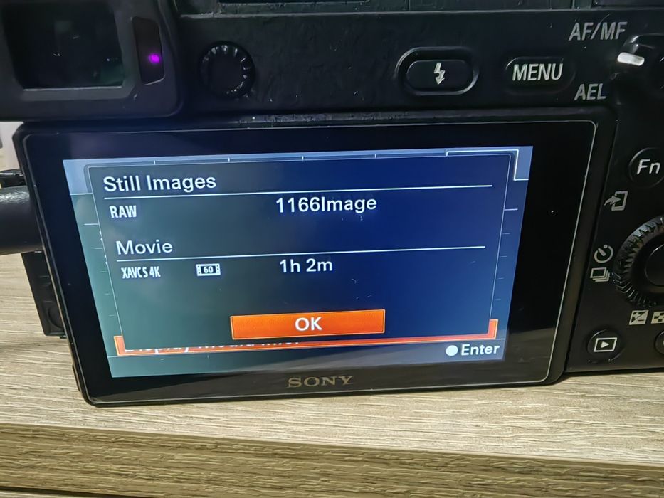 Фотоапарат Sony 6300 + Tamron 28 - 75 f2. 8