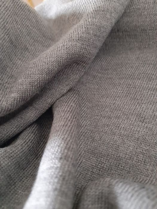 Pulover Burberry, lana100%, m, 150 lei