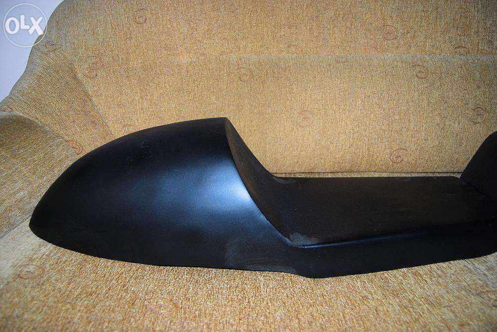 Carena codita Cafe Racer , model 2