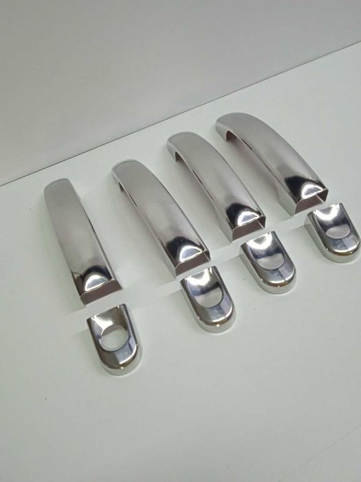 Accesorii vw t5 ,parasolar parbriz,oglinzi cromate,manere crom