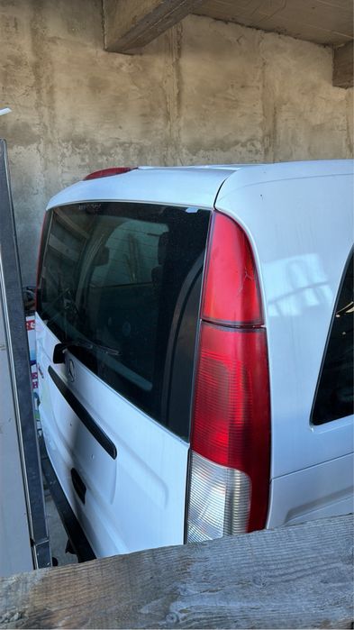 Mercedes Vito 111  9 locuri euro 4