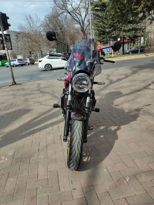 Kawasaki Z 650 RS set complet (side bags, casca, geaca moto) și multiple accesorii